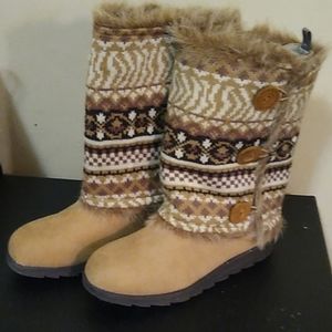 Muk Luks boots with reversible covers sz 10